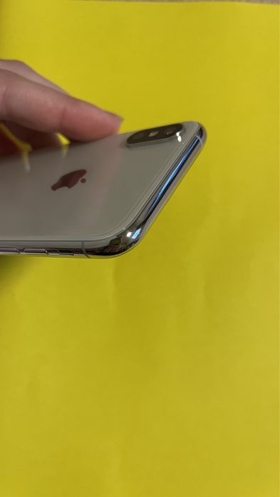 Iphone xs Silver Neverlock