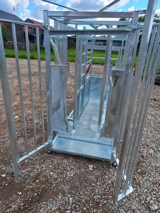 Poskrom dla bydla, waga zwezanie ścian