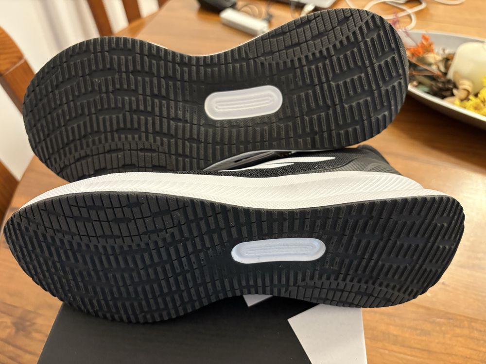Sapatilhas Adidas de corrida