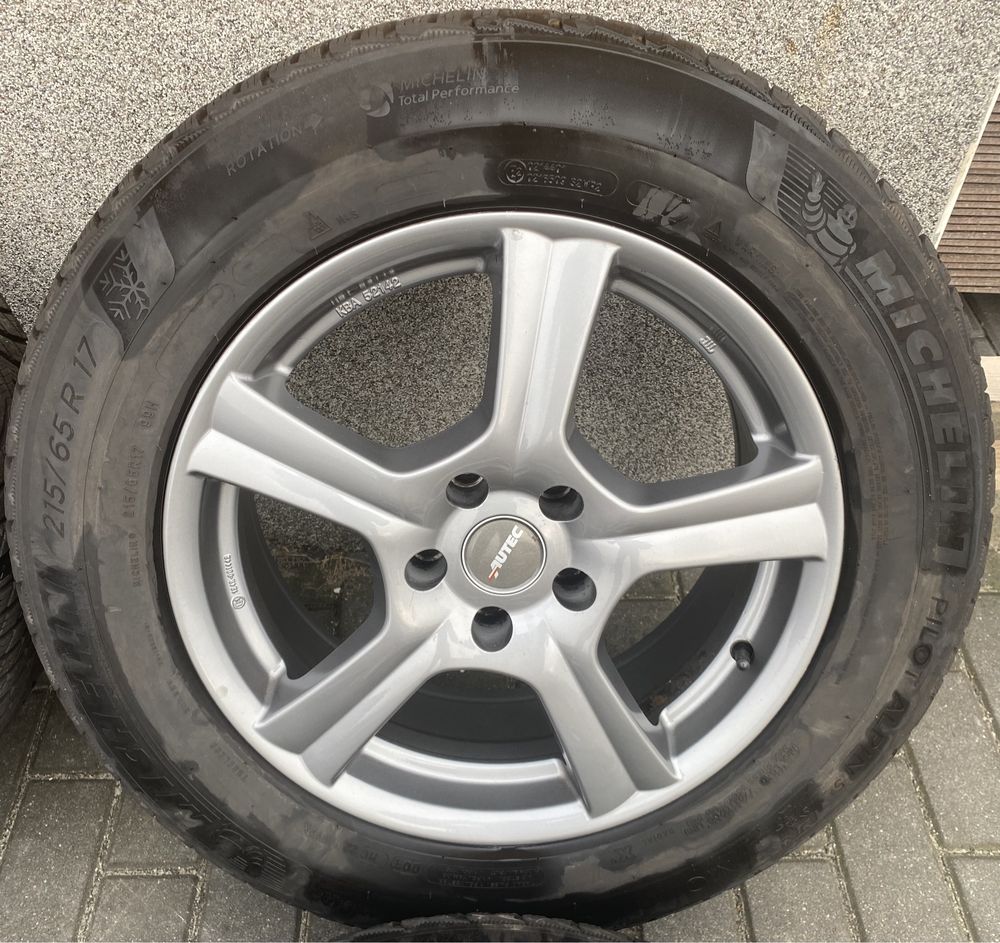 Alufelgi z oponami 215/65 R17 VW Tiguan Seat Taracco Skoda Kodiaq