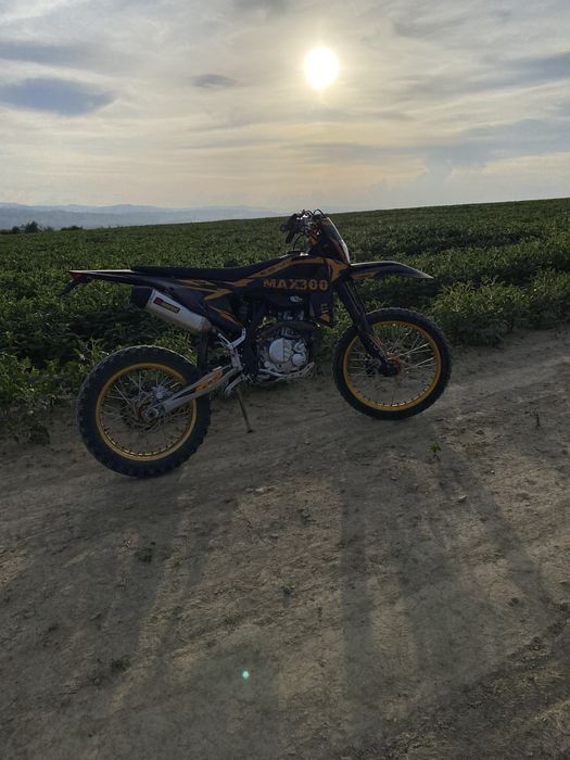 Kovi Max 300.                                                        .