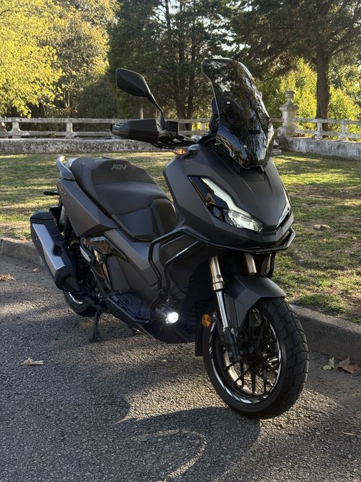 Honda ADV350 c/ extras