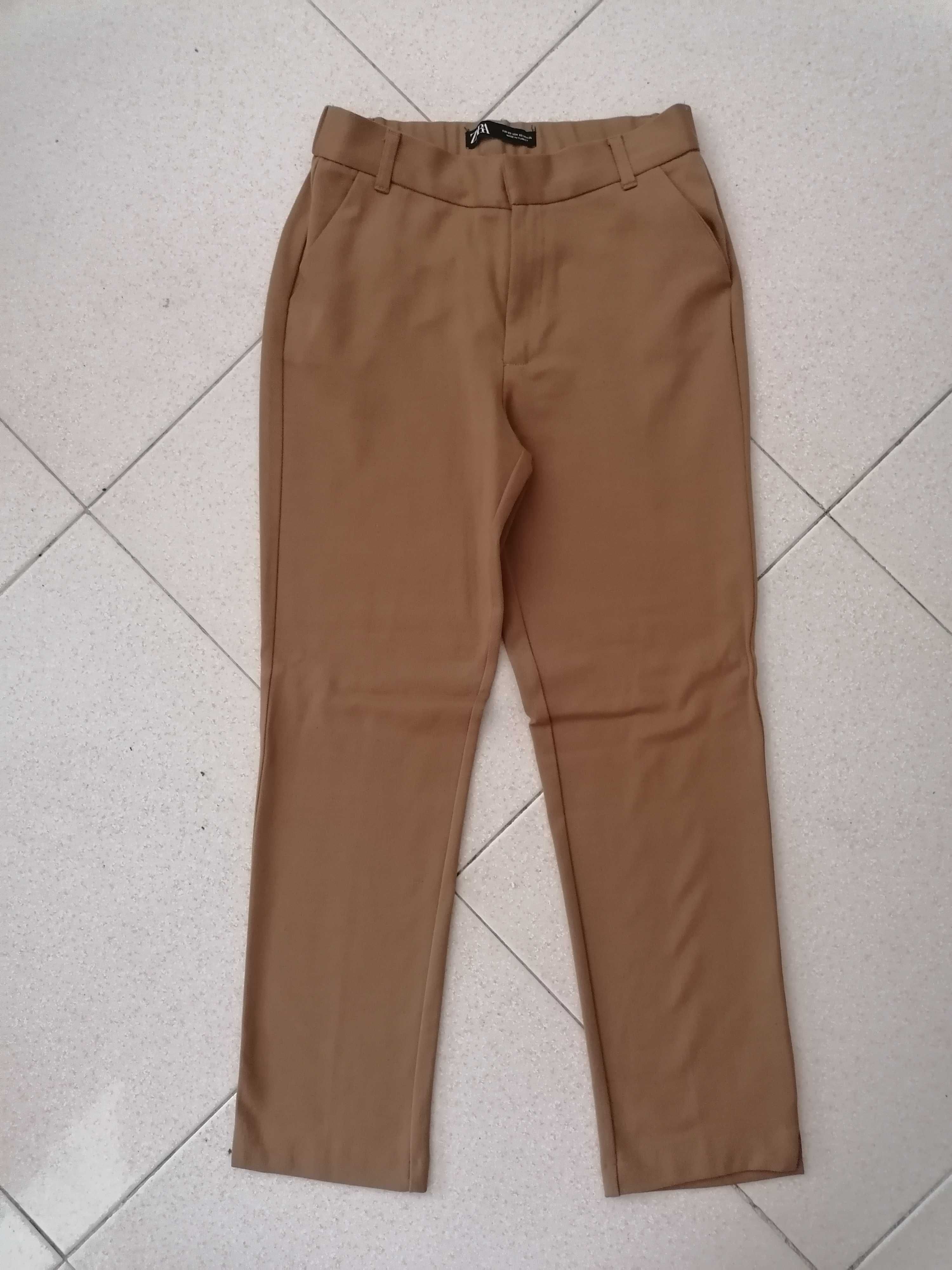 Calças de cor camel/castanho da Zara, tamanho Xs. NOVAS!