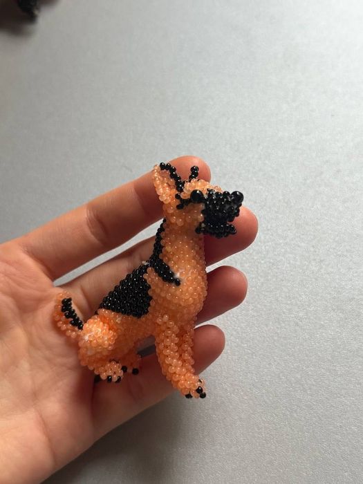 Вироби з бісеру.ТОРГ Є