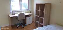 438217 - Quarto com cama de casal em...