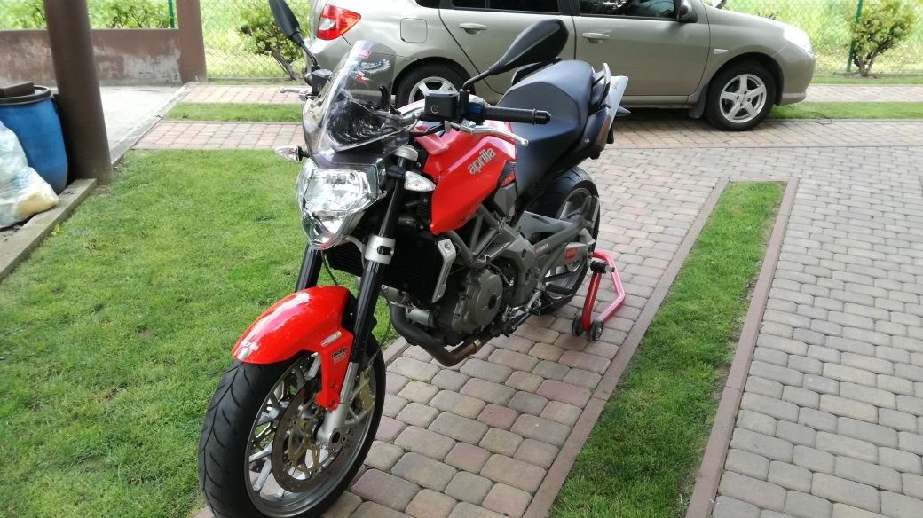 Aprilia Shriver 750