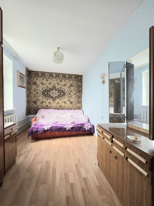 С бомбоубежищем. Читайте до конца. Левый берег. Сдам с ремонтом, гараж