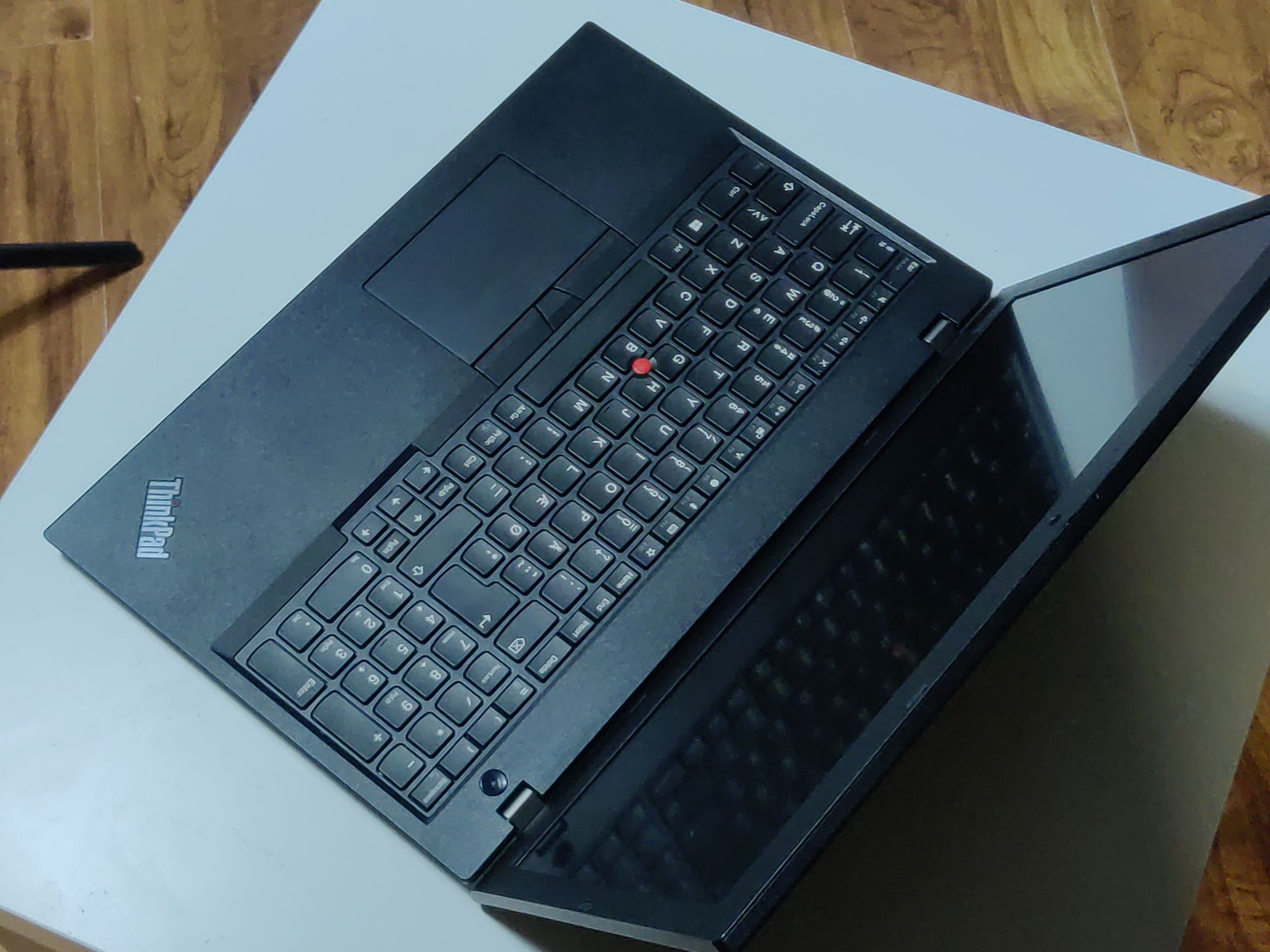 Lenovo ThinkPad L590 | i5-8265U | 16GB DDR4 | 256GB SSD | 15" | Win 11