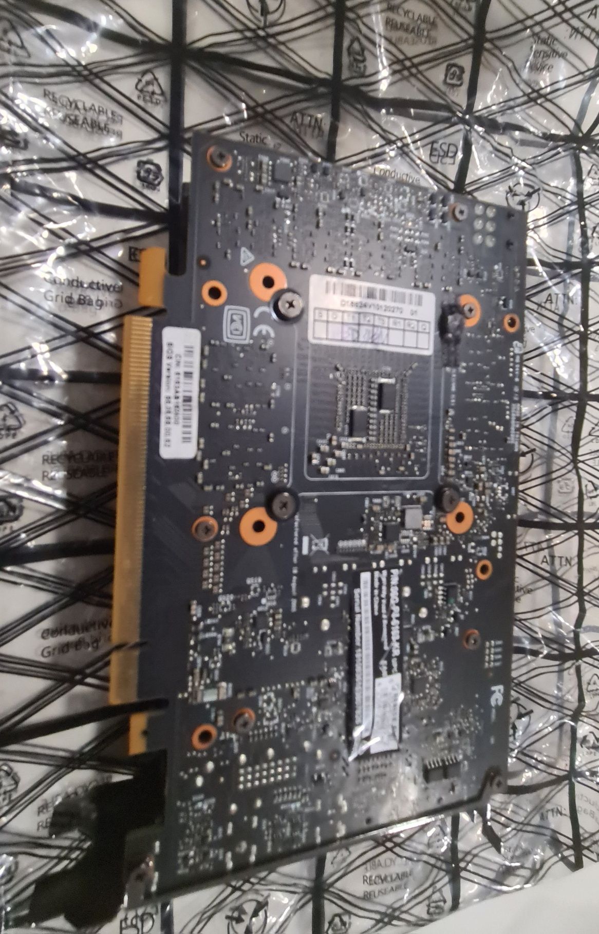 Placa gráfica GTX 1060 6GB