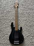 Miusic Man Sting Ray 5H bass 2007r.