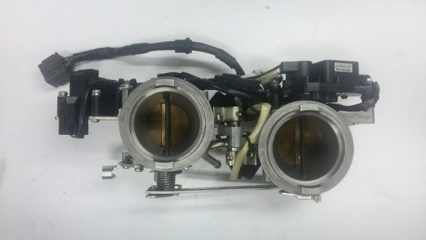 Motor rampa injecção completa KTM 990