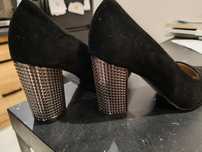 Buty czółenka Kamex stan igła 39