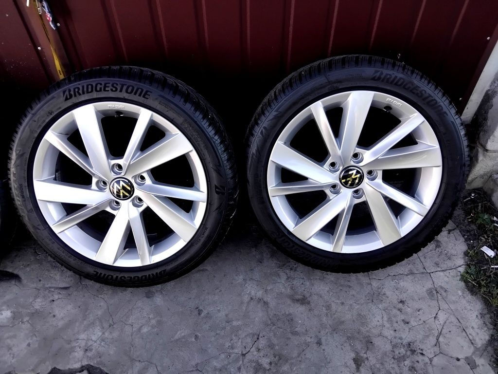 Koła Felgi 17 5x112 VW GOLF GTI Opony zimowe 205/50/17 BRIDGESTONE BL