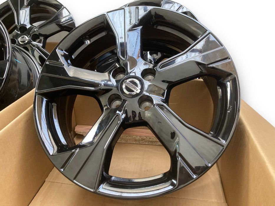 Felgi ALUMINIOWE 17 Nissan Micra Note Renault Clio V