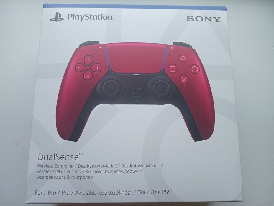 Джойстик на Play Station 5