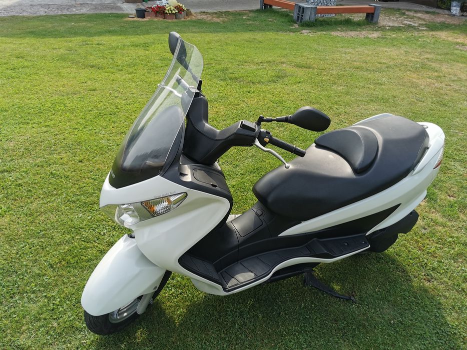 Suzuki Burgman 200 K7 Biała Perła 18 tyś Przebiegu Super Stan
