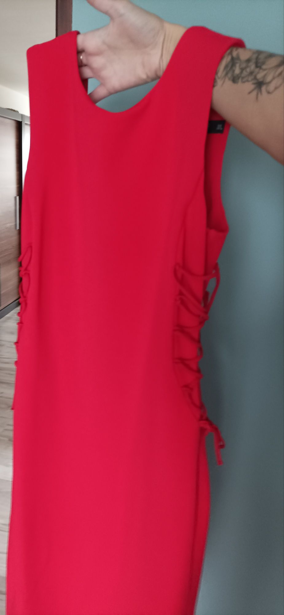 Sukienka czerwona rozmiar S 36