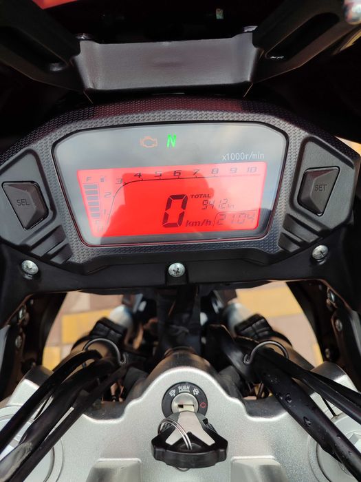 Lifan KPT200-4V.