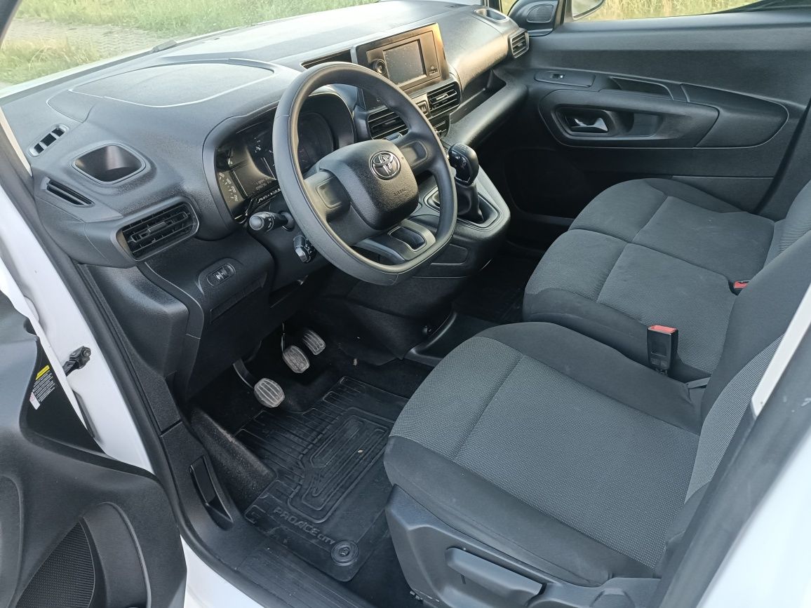 Toyota Proace City long 3 os. / Berlingo / Partner / Salon PL