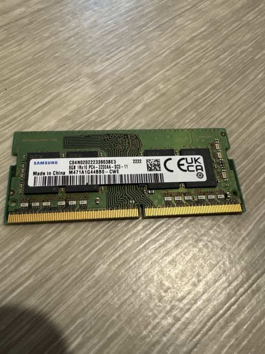 Продам оперативну памʼять DDR4 8GB Samsung 3200, для ноутбука