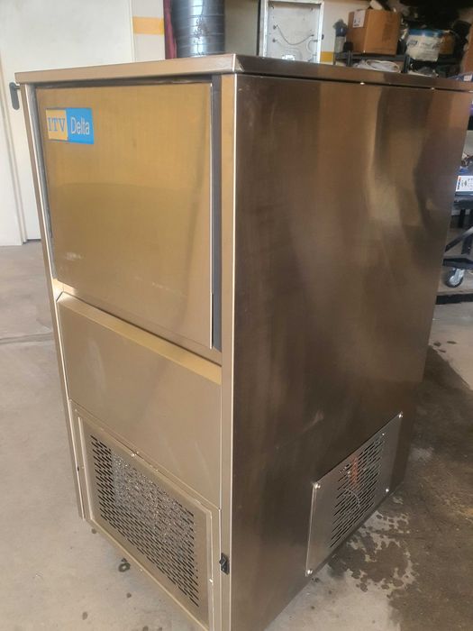 Maquina de fazer gelo ITV Industrial