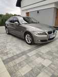 BMW E90 318d pierwszy właściciel w kraju od 12 lat