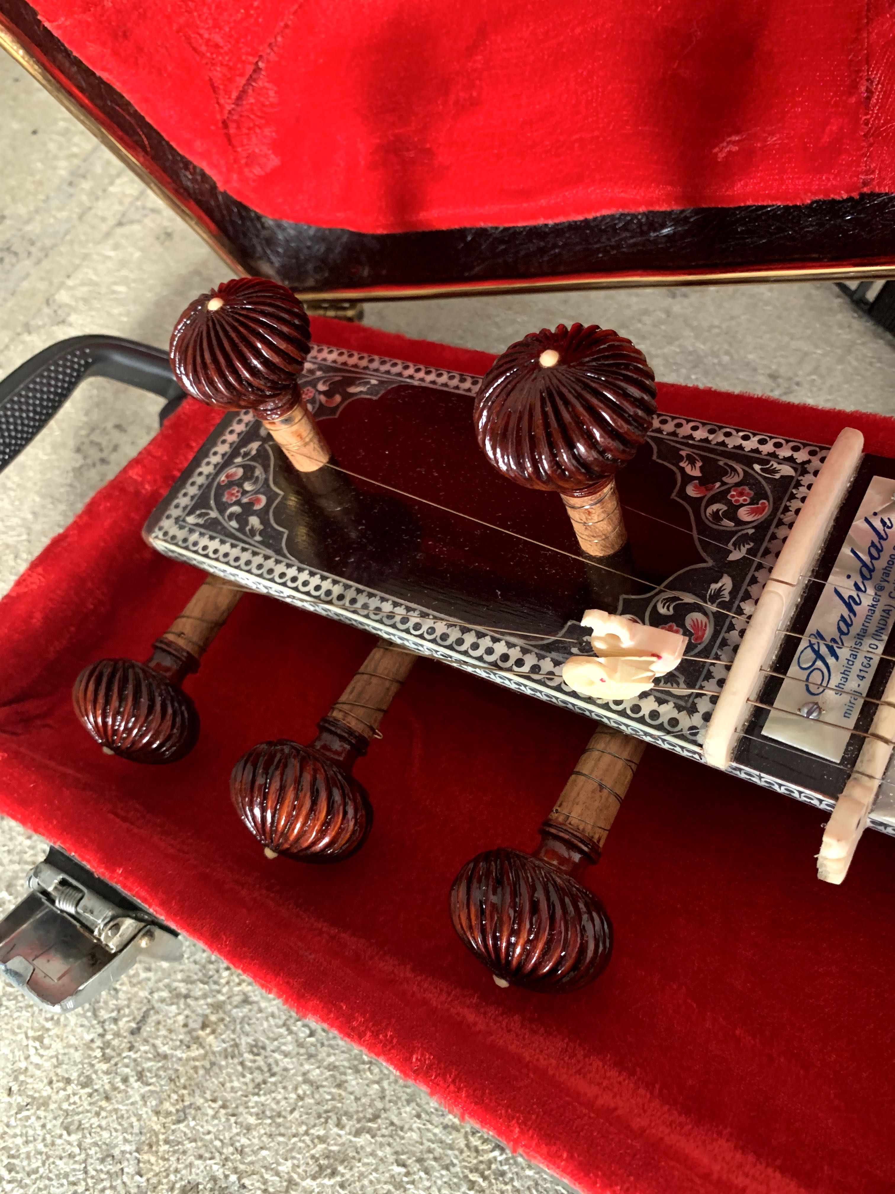 Sitar - Luthier Shahidali