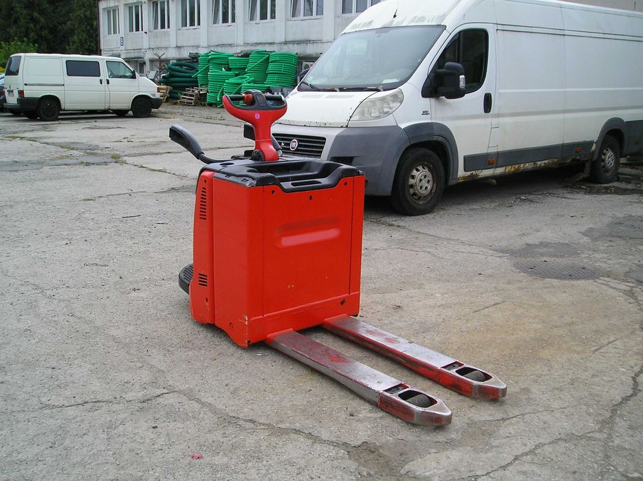 paleciak elektryczny LINDE T20AP wózek widłowy