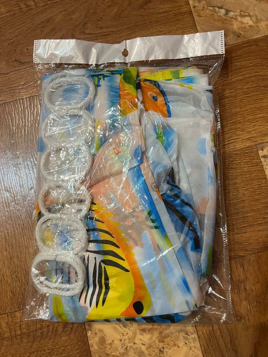 Штора для ванної кімнати