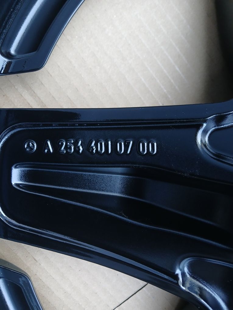 komplet nowe felgi oryginał mercedes GLC AMG W254 X254 20 cali