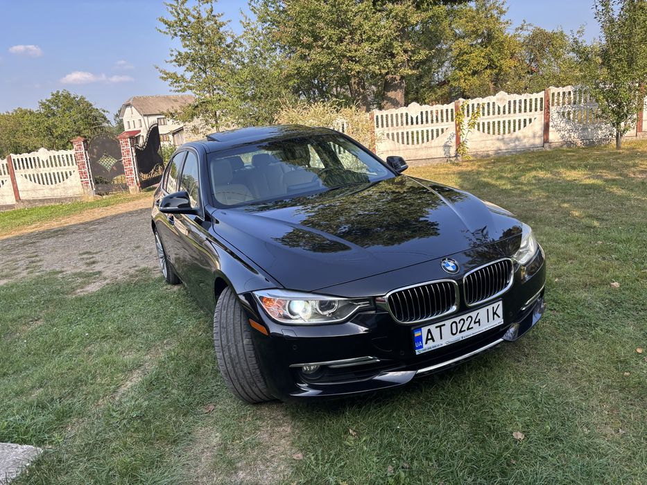 BMW 328xi luxury line