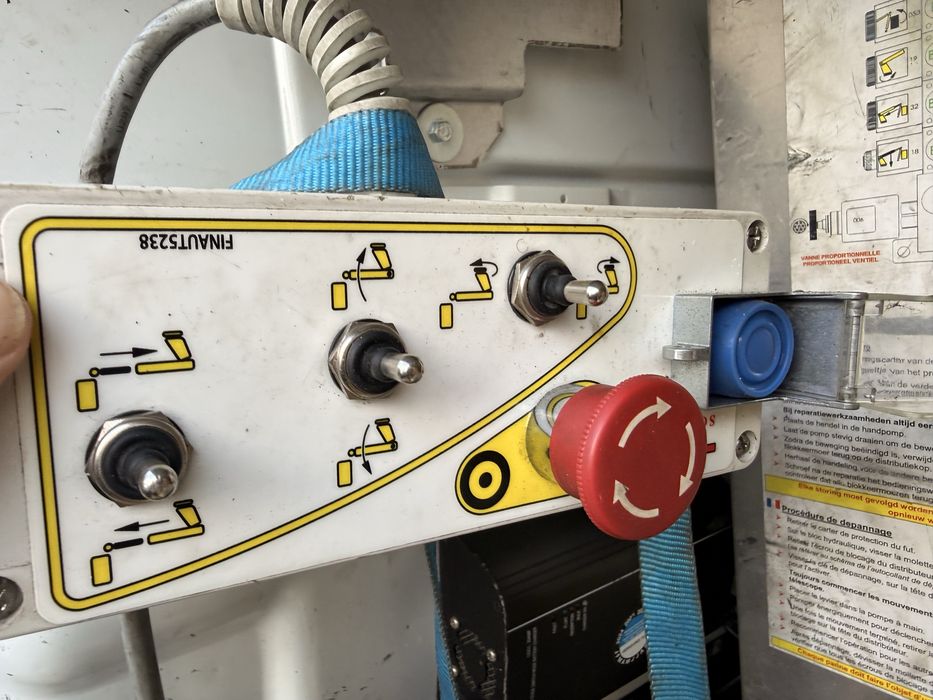 FIAT TALENTO GRUA CESTO DE 11m IMPECÁVEL 1.6 MULTIGET ##OPORTUNIDADE##