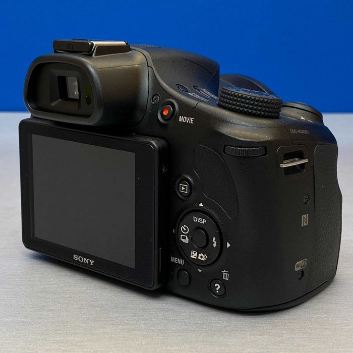 Sony DSC-HX400V (20.4MP | 50x Optical Zoom)