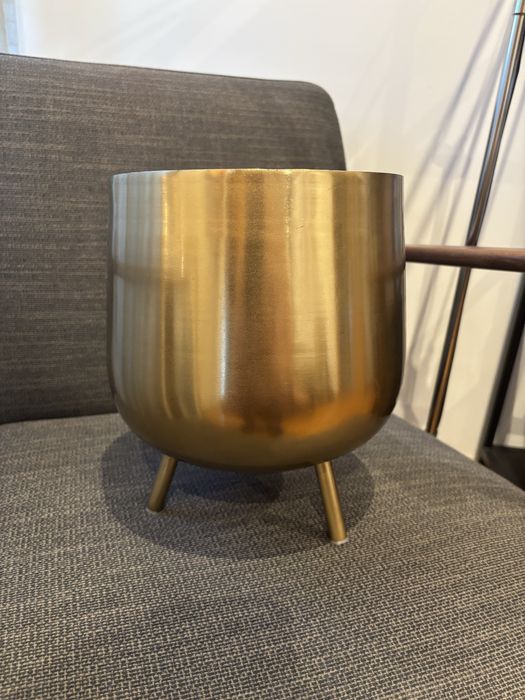 Vaso dourado decorativo