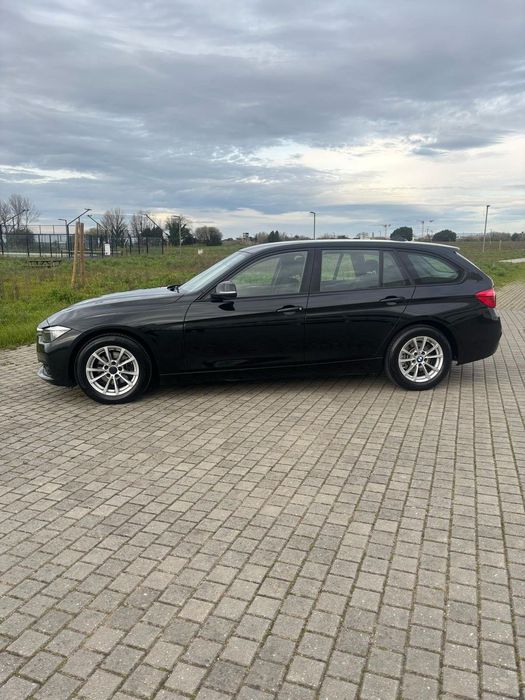 BMW 318 d Touring Advantage Auto