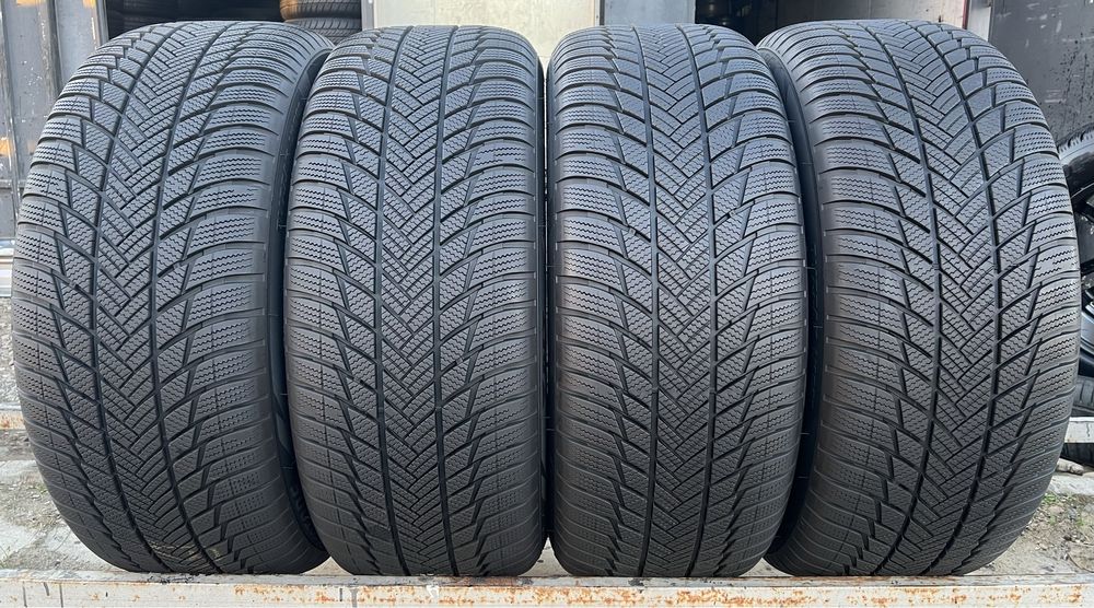 Шини 275/45 R20 Bridgestone Blizzak LM 001