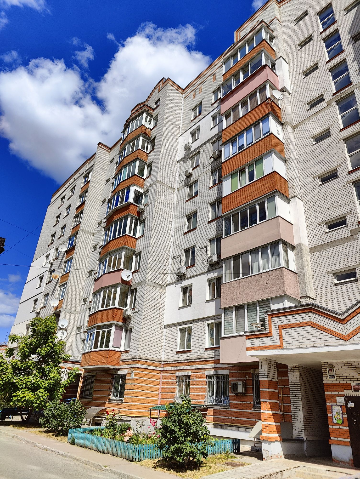 Продам 2к 78м2 з якісним ремонтом! Новобудова в центрі м. Буча!