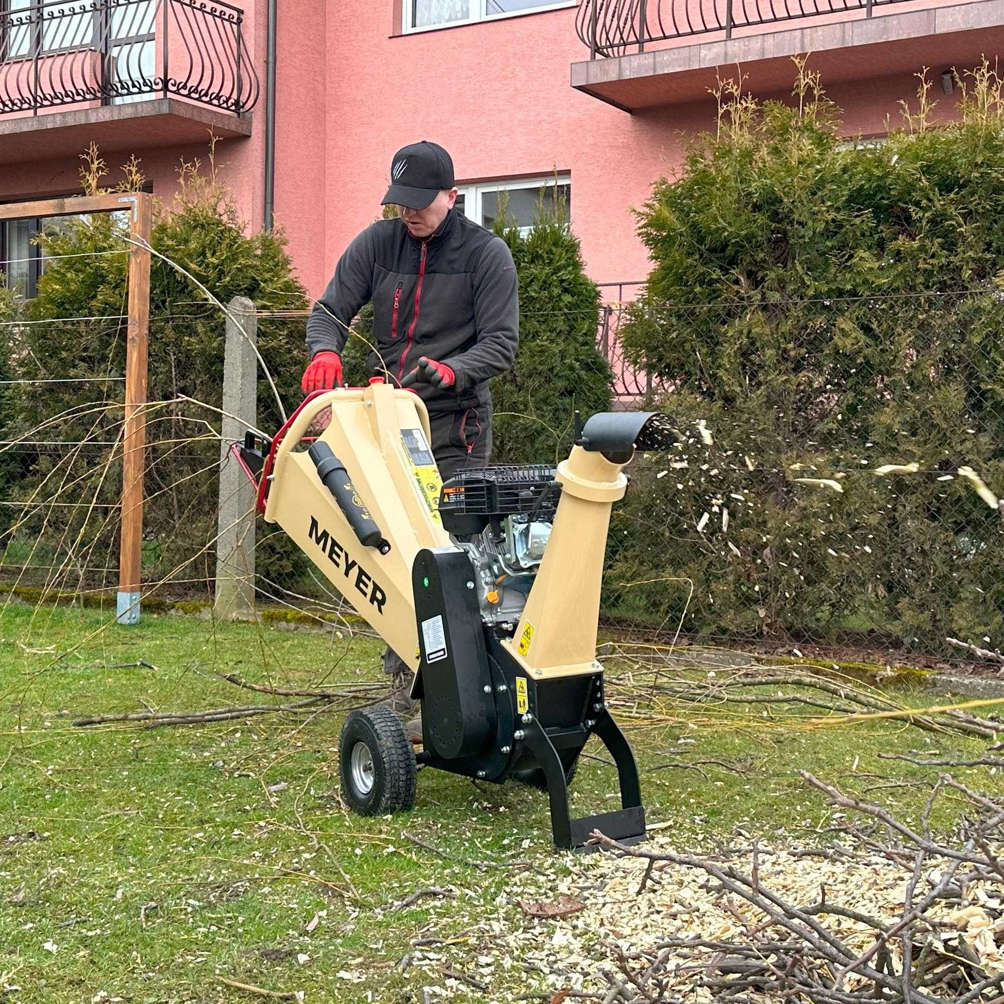 Rębak, rozdrabniacz spalinowy MEYER R10SL