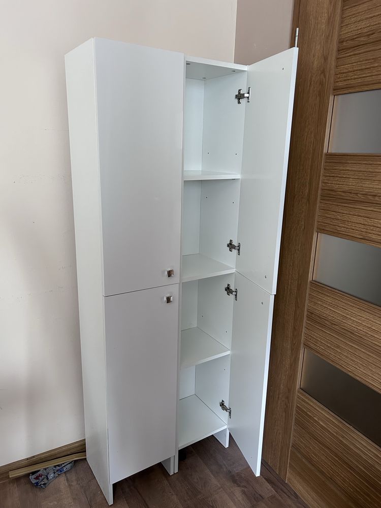 Szafki lazienkowe stan idealny