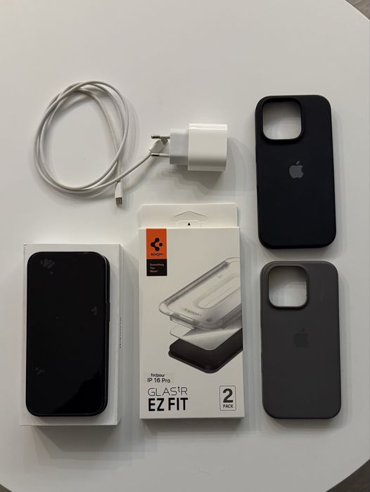 iPhone 16 Pro 256GB Tytan Czarny, 96% Baterii, Gwarancja 6 miesięcy.