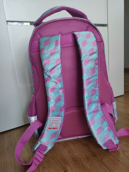 Plecak szkolny dla dziewczynki