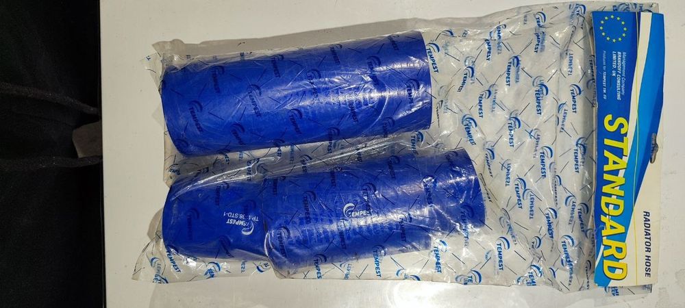 Патрубок радиатора