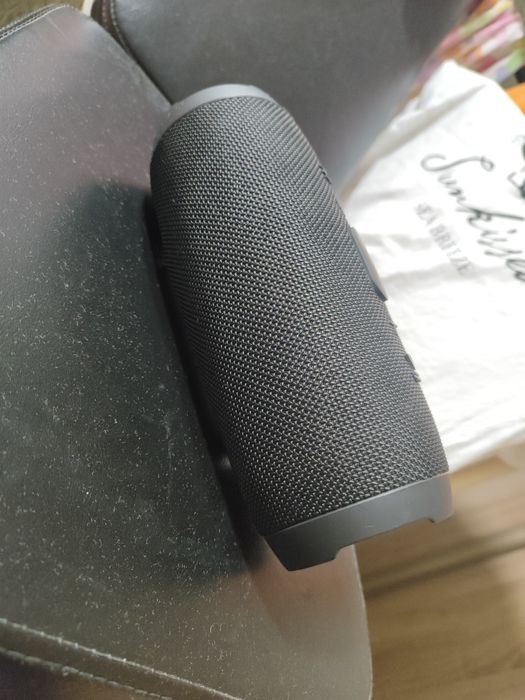 Портативная колонка