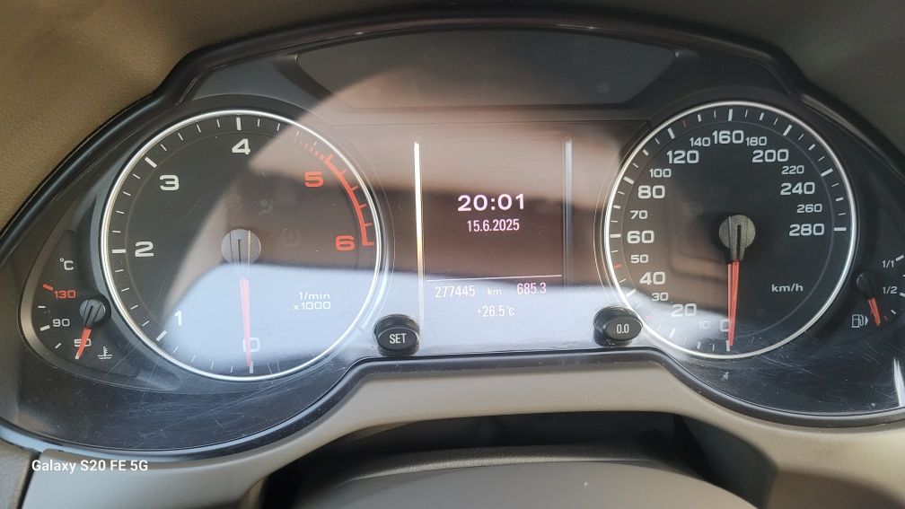 Sprzedam Audi Q5 3.0 TDI