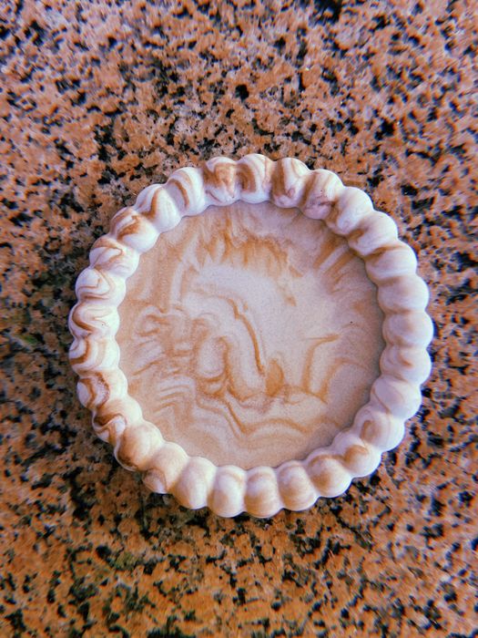 Peças de artesanato decorativas