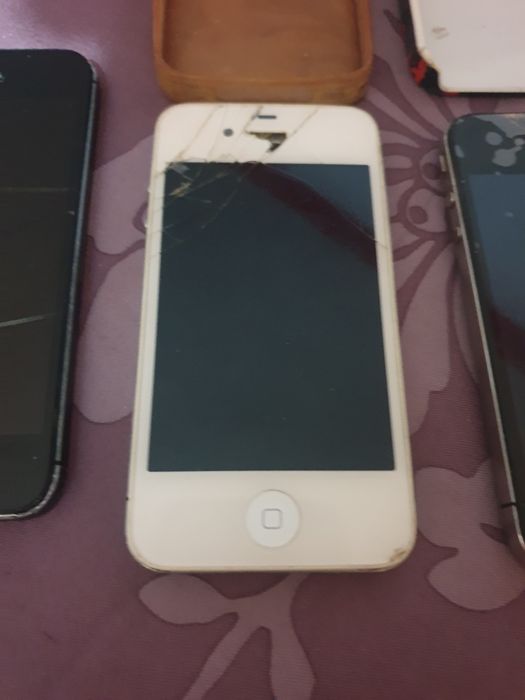 3 iphone para peças