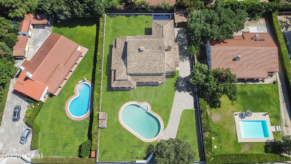 Moradia T5 para venda