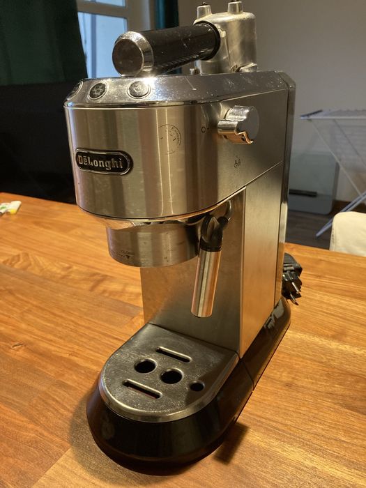 Ekspres kolbowy Delonghi ec680