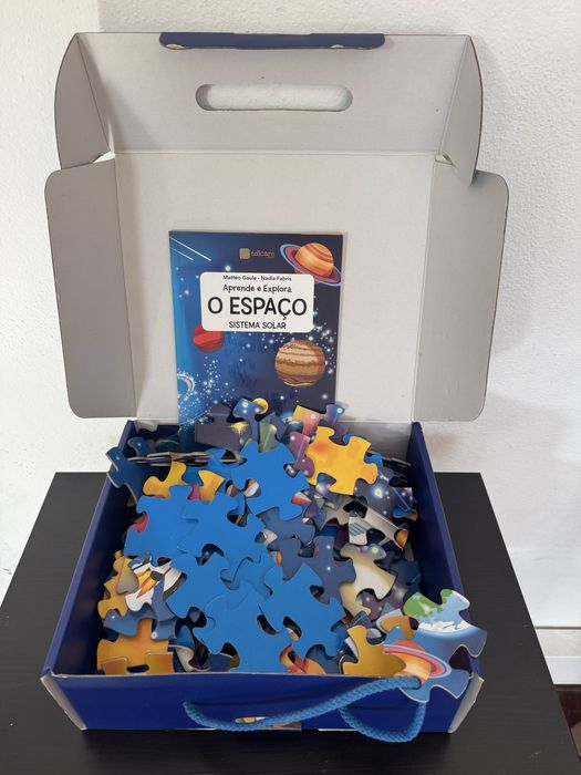Livro + Conjunto Educadivo “Aprende e Explora o Espacço”