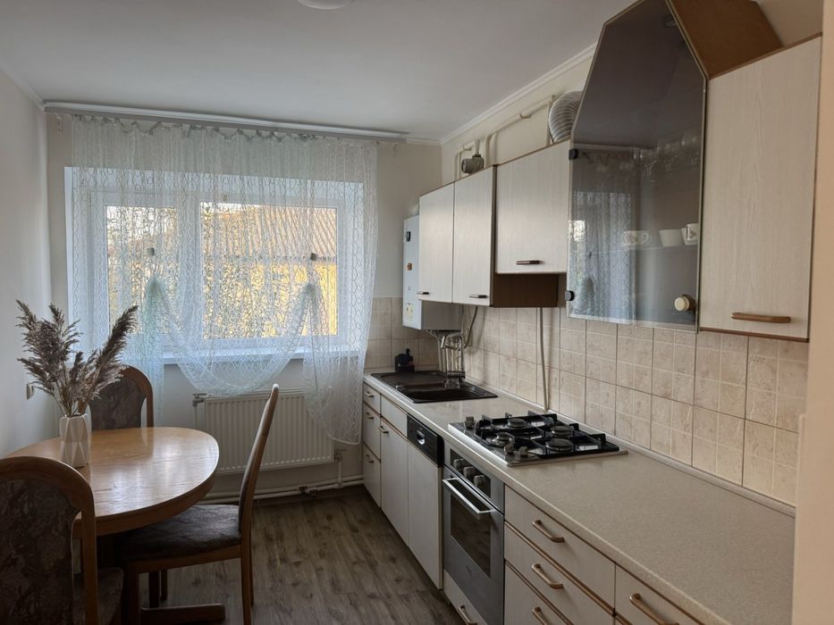 КІЦМАНЬ! Здам 2х кімнатну в ЦЕНТРІ, КОСМОНАВТІВ, ПОСУДОМИЙна, газ коте